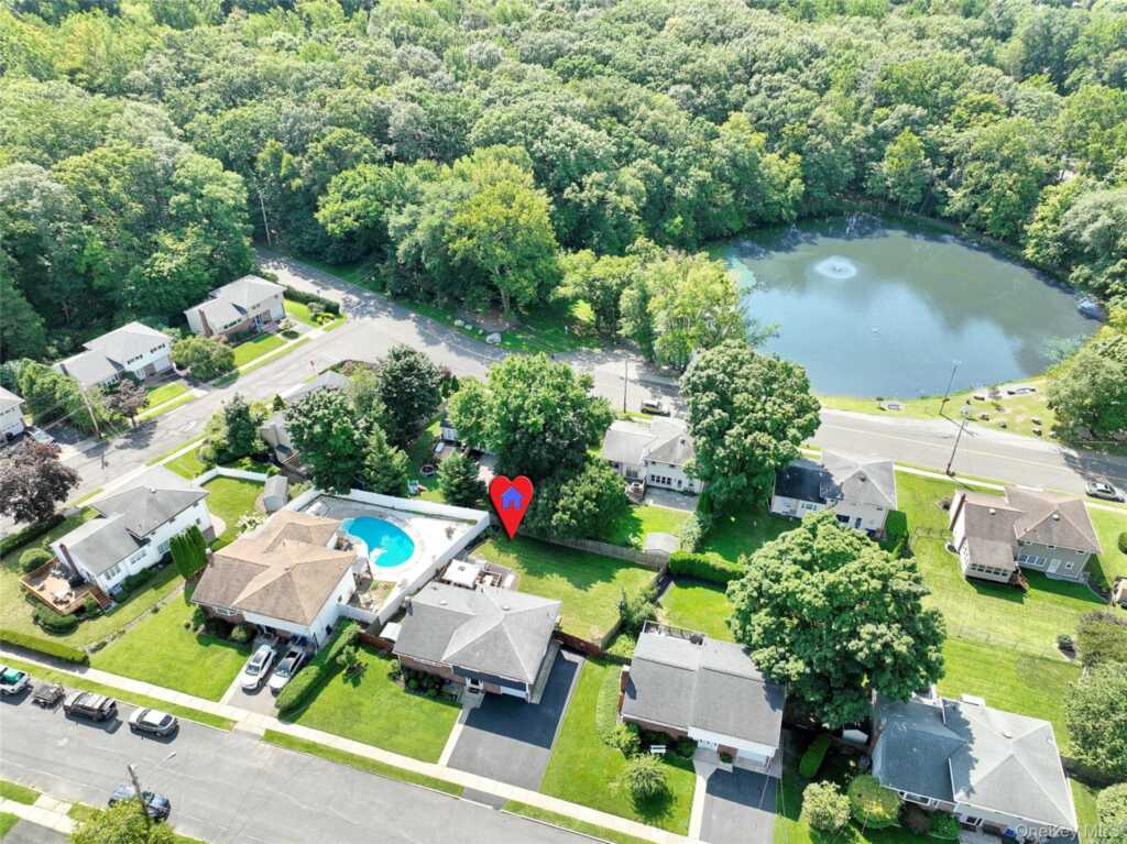 11 Crestwood Drive, Suffern, NY 10901 - Photo 43 of 50