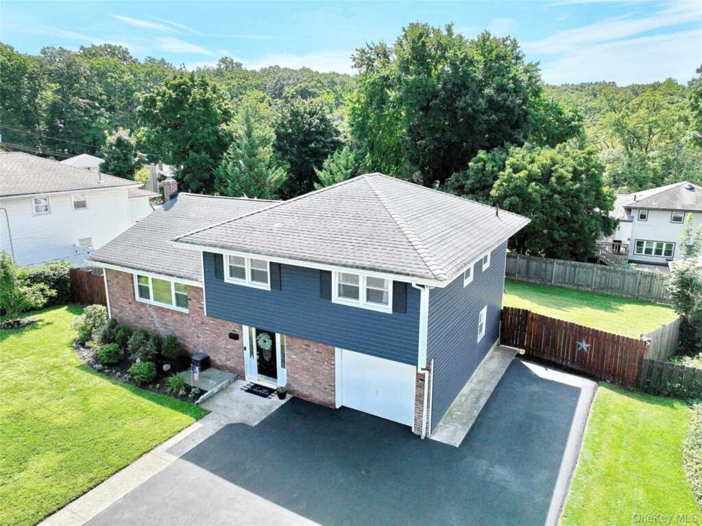 11 Crestwood Drive, Suffern, NY 10901 - Photo 45 of 50