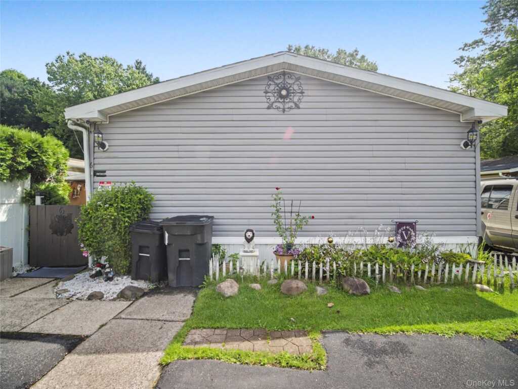 6 Hopf, Nanuet, NY 10954 - Photo 34 of 35