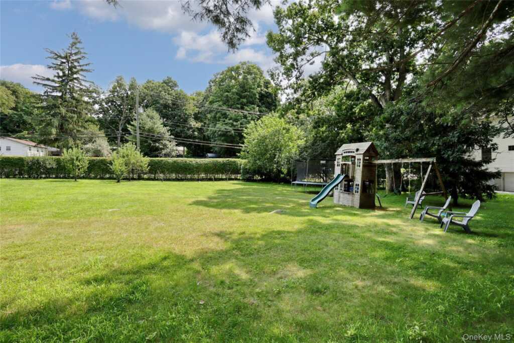 1 Stemmer Lane, Suffern, NY 10901 - Photo 23 of 26