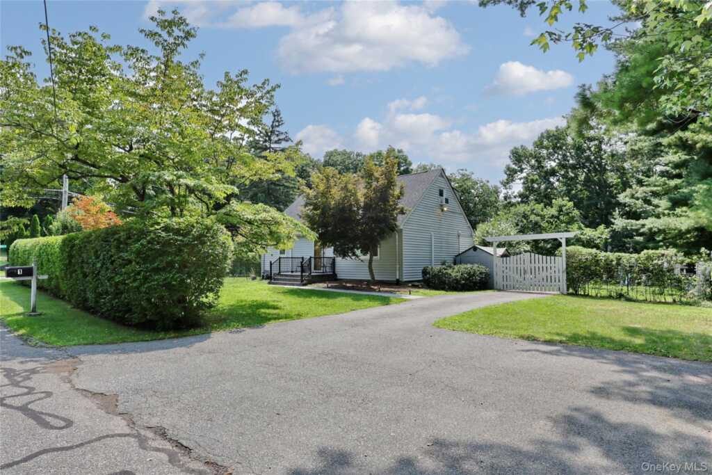 1 Stemmer Lane, Suffern, NY 10901 - Photo 25 of 26