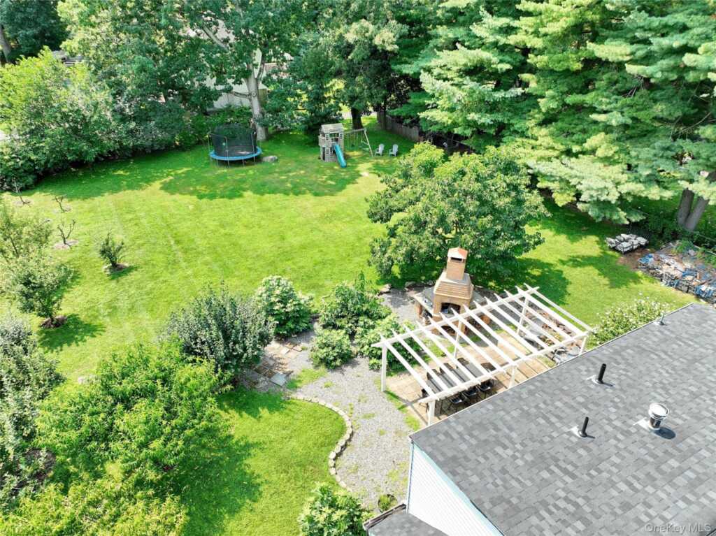 1 Stemmer Lane, Suffern, NY 10901 - Photo 26 of 26