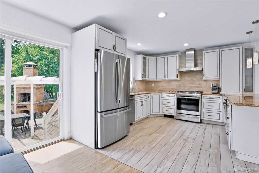 1 Stemmer Lane, Suffern, NY 10901 - Photo 9 of 26