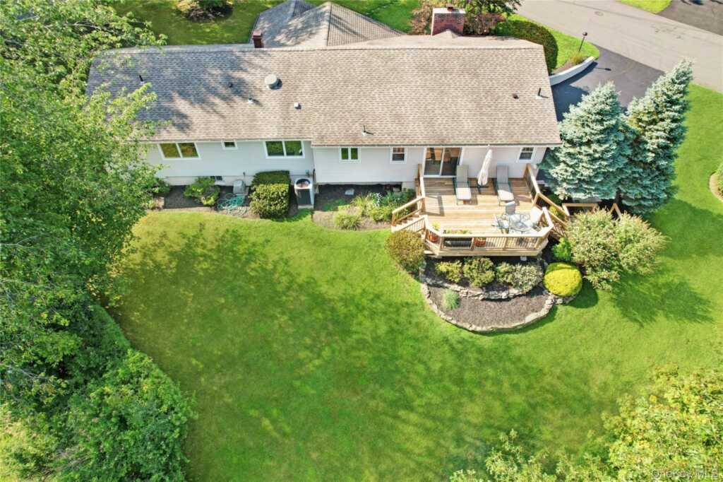 27 Eldor Avenue, New City, NY 10956 - Photo 40 of 46