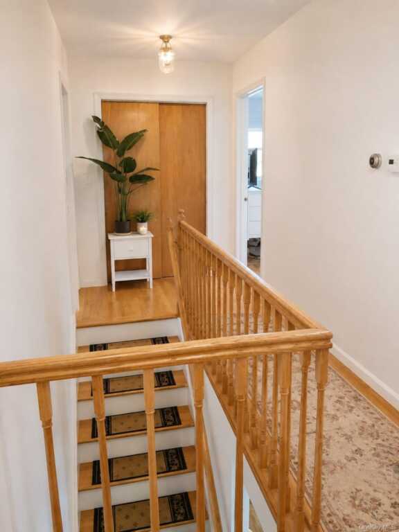 6 Strathmore Drive, New City, NY 10956 - Photo 15 of 31