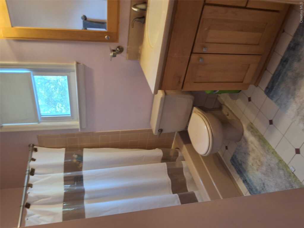 6 Strathmore Drive, New City, NY 10956 - Photo 20 of 31