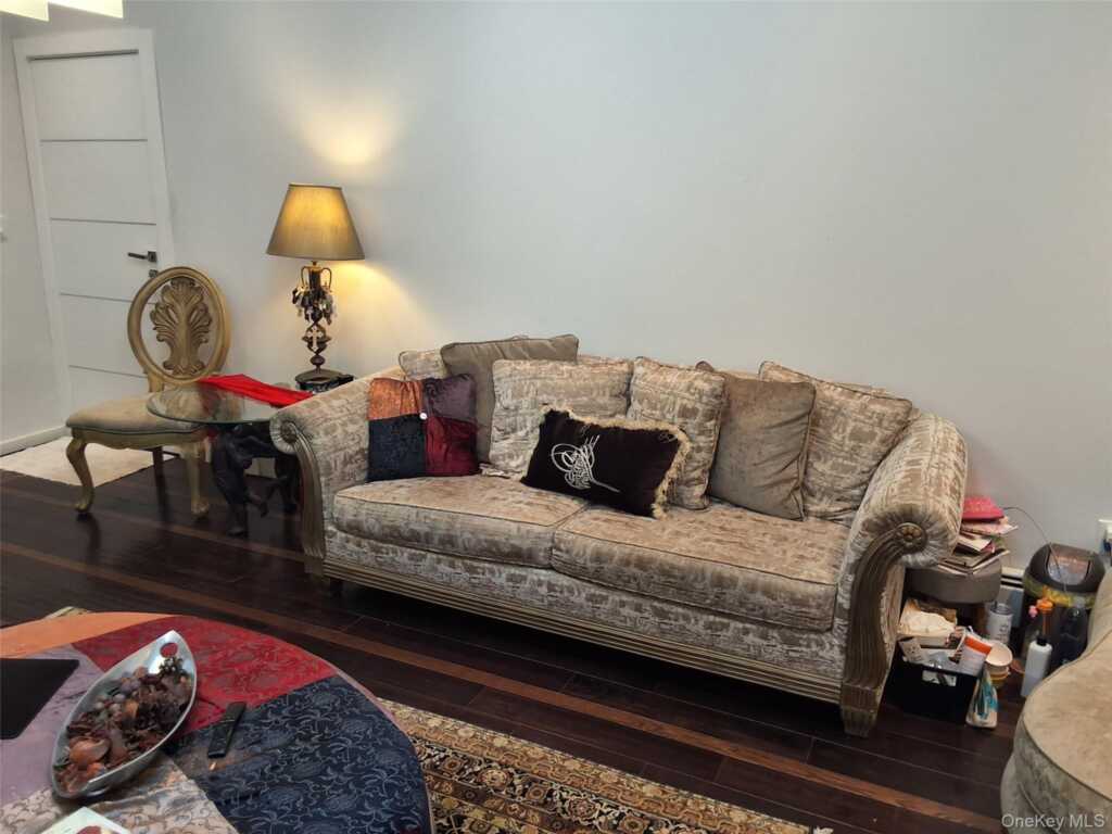 6 Strathmore Drive, New City, NY 10956 - Photo 9 of 31