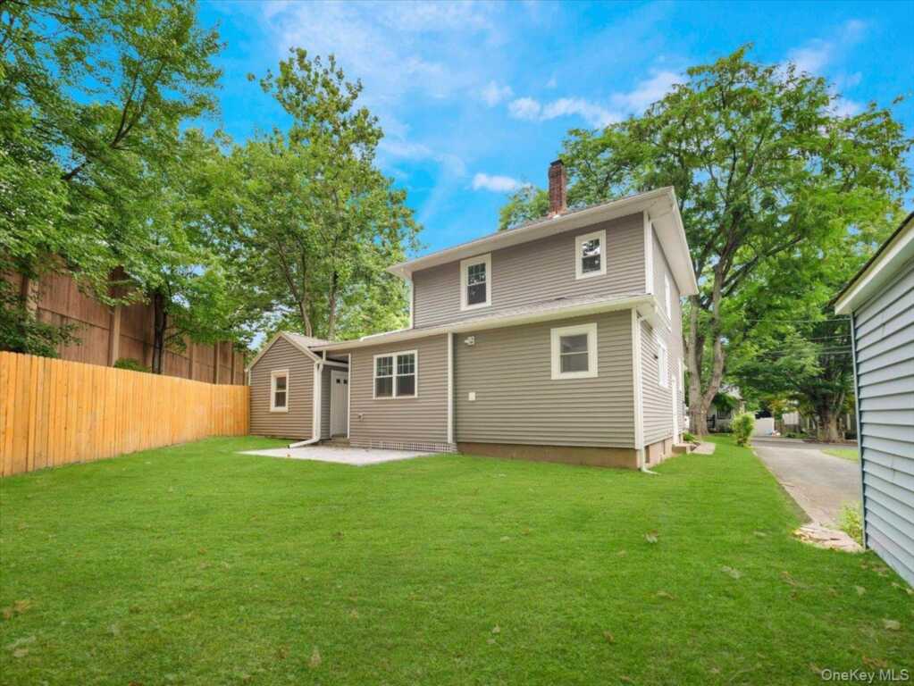 121 Clinton Avenue, Nyack, NY 10960 - Photo 20 of 20