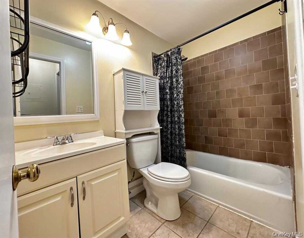 183 Sierra Vista Lane, Valley Cottage, NY 10989 - Photo 6 of 9