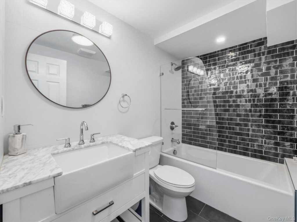 12 Rollingwood Drive, New City, NY 10956 - Photo 19 of 50
