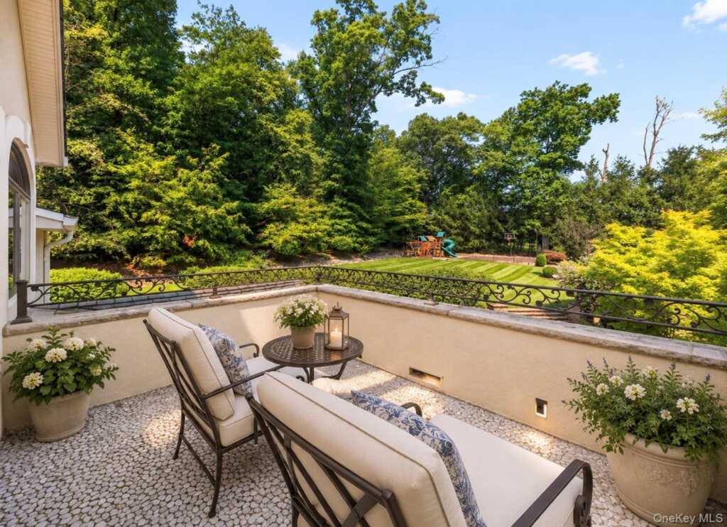 12 Rollingwood Drive, New City, NY 10956 - Photo 29 of 50