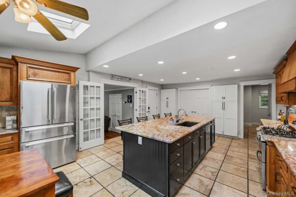 3 Kevin Drive, Suffern, NY 10901 - Photo 19 of 49