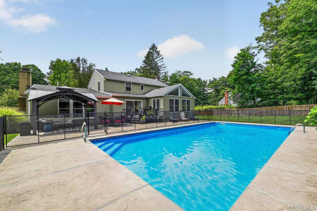 3 Kevin Drive, Suffern, NY 10901 - Photo 5 of 49