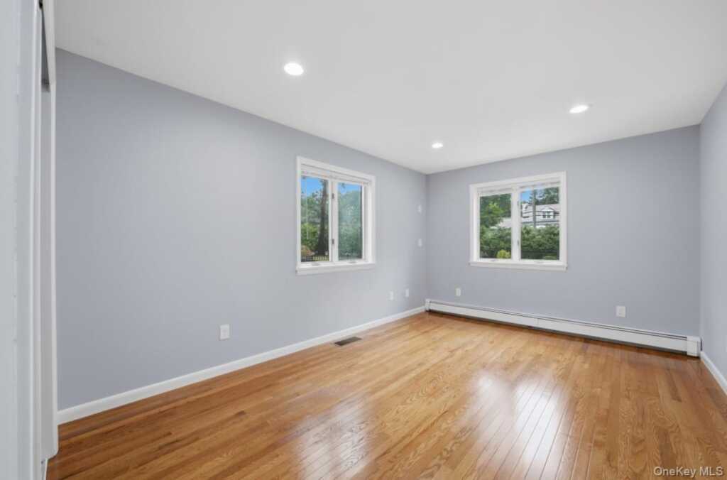87 Woodlawn Avenue, New Rochelle, NY 10804 - Photo 24 of 36