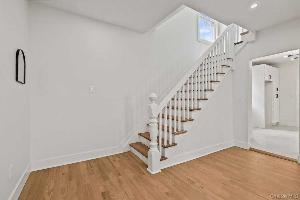 18 Anna Street, Nyack, NY 10960 - Photo 17 of 26