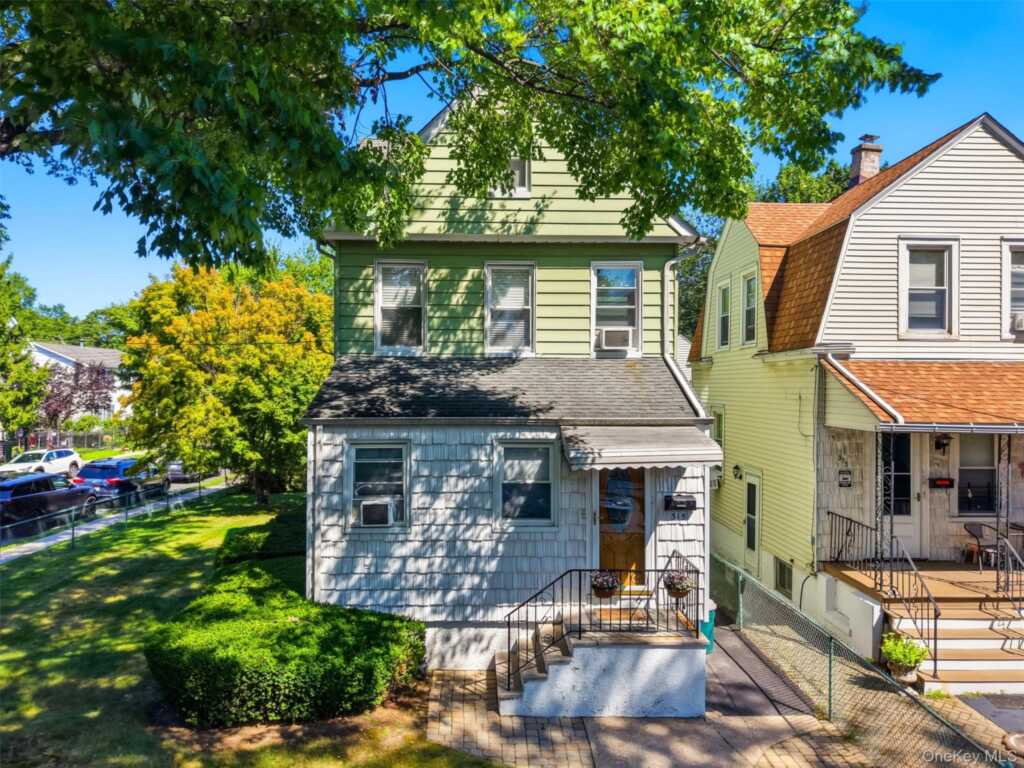315 Sickles Avenue, New Rochelle, NY 10801