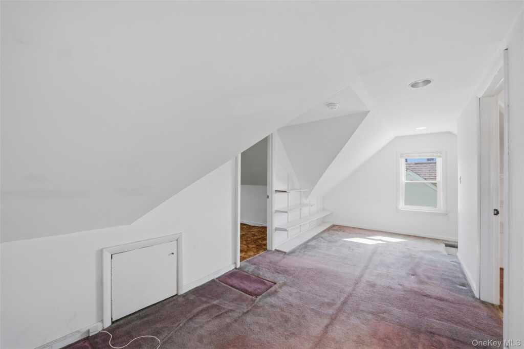 315 Sickles Avenue, New Rochelle, NY 10801 - Photo 28 of 39
