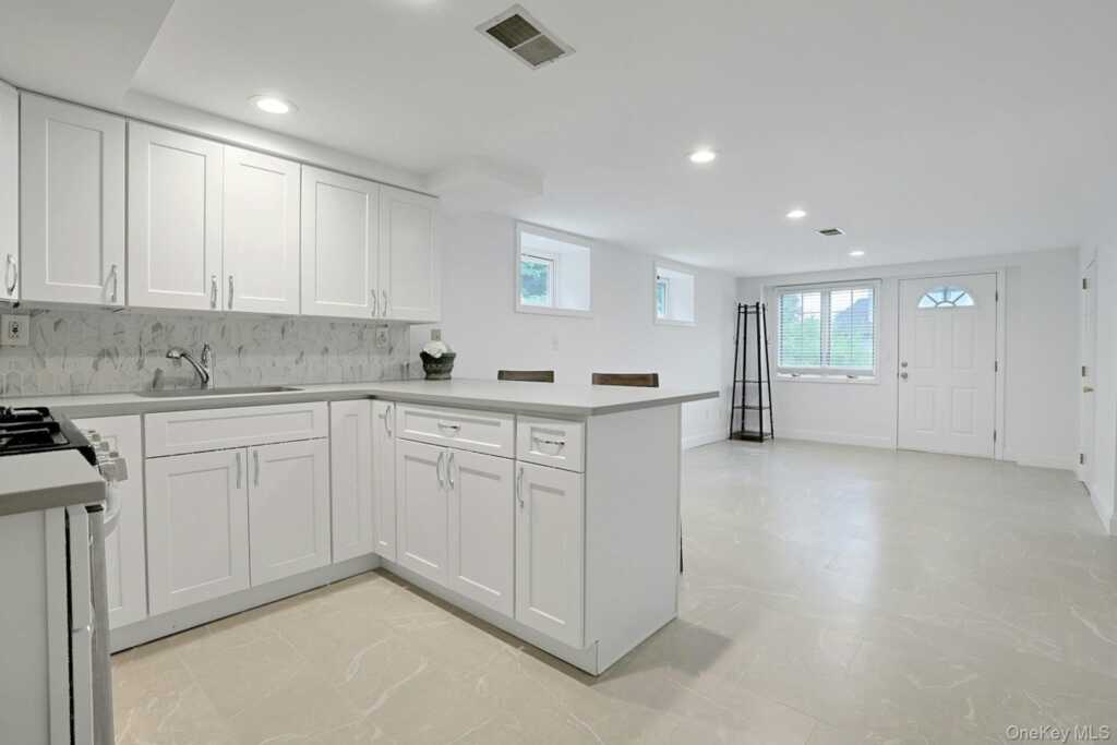 5 Prides Crossing, New City, NY 10956 - Photo 20 of 39