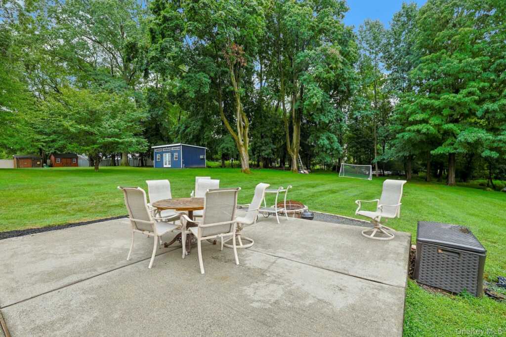 5 Prides Crossing, New City, NY 10956 - Photo 32 of 39