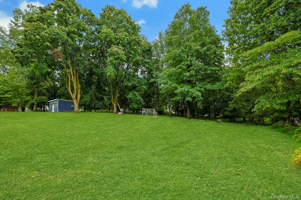5 Prides Crossing, New City, NY 10956 - Photo 36 of 39