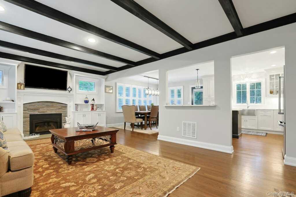 5 Prides Crossing, New City, NY 10956 - Photo 6 of 39