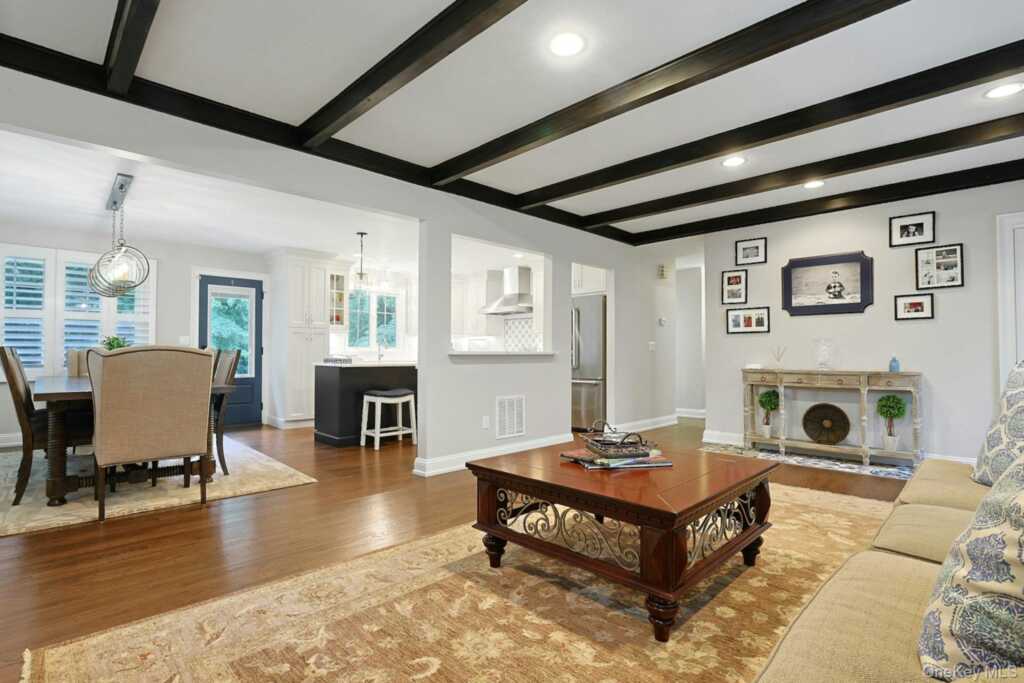 5 Prides Crossing, New City, NY 10956 - Photo 7 of 39
