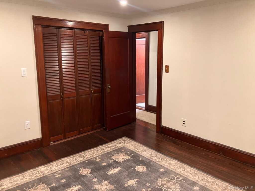 264 Ehrhardt Road, Pearl River, NY 10965 - Photo 13 of 22