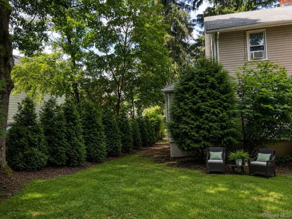 264 Ehrhardt Road, Pearl River, NY 10965 - Photo 19 of 22