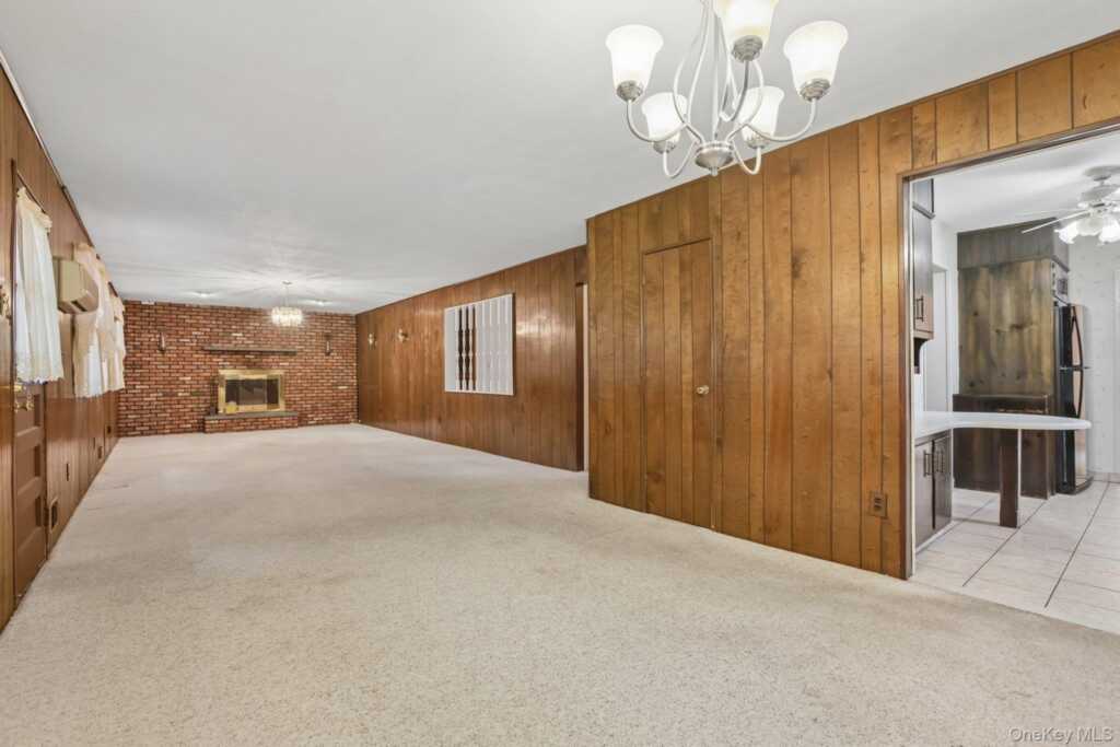 1 Marion Court, New City, NY 10956 - Photo 14 of 44
