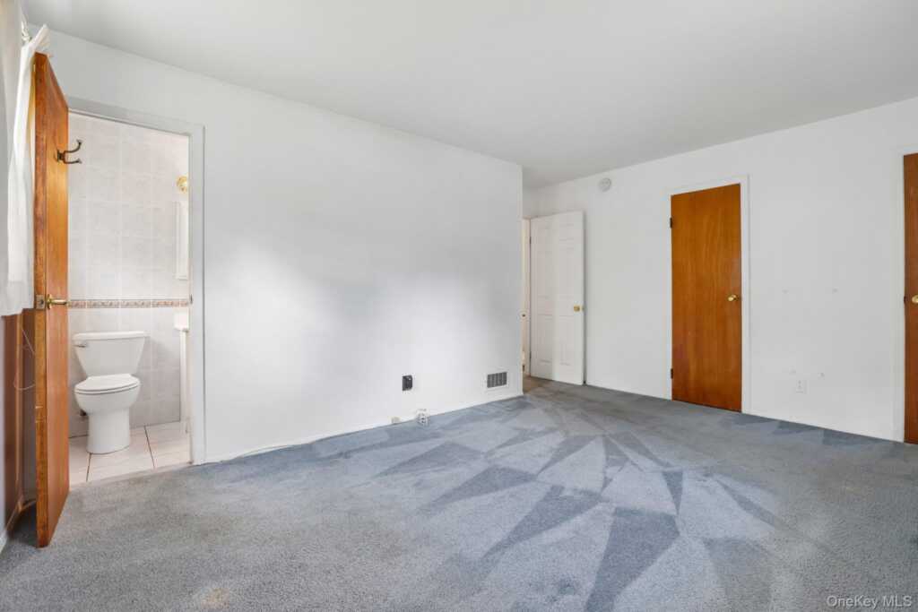1 Marion Court, New City, NY 10956 - Photo 26 of 44
