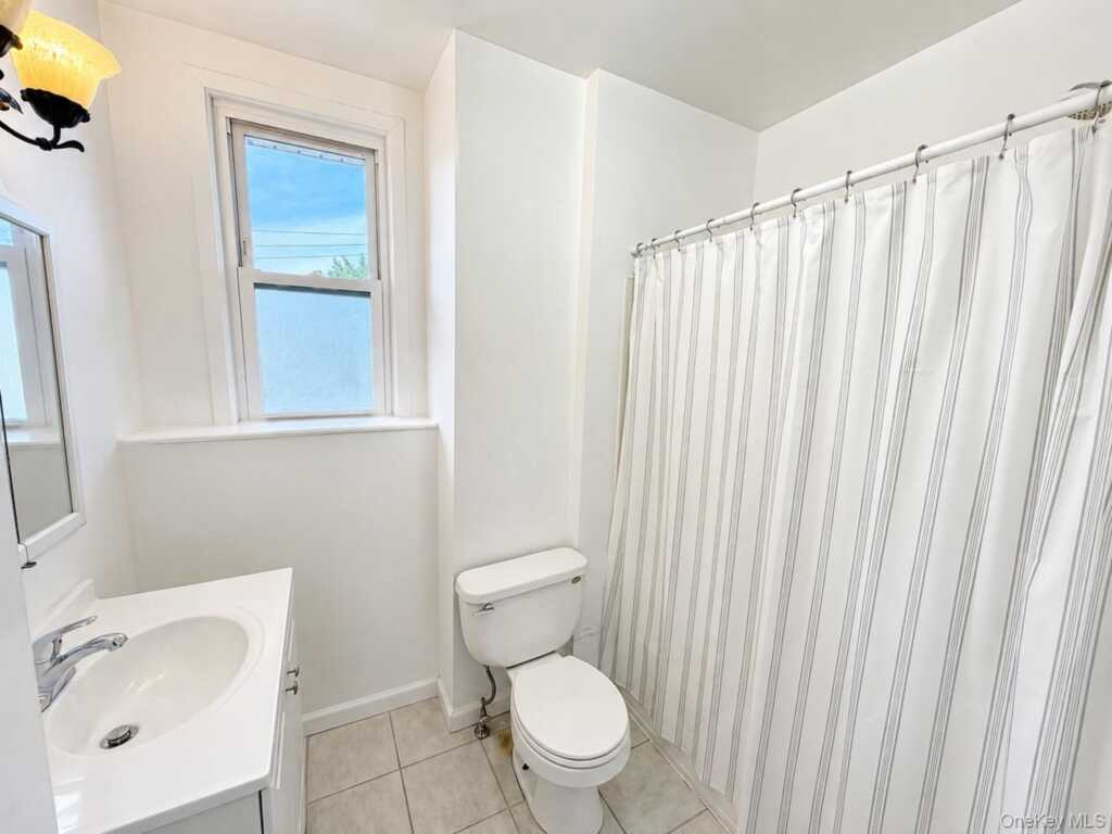 1 Davis Avenue, New Rochelle, NY 10805 - Photo 9 of 22