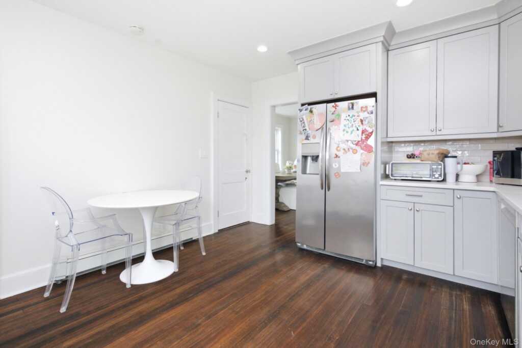 229 S Ridge Street, Rye, NY 10573 - Photo 10 of 23