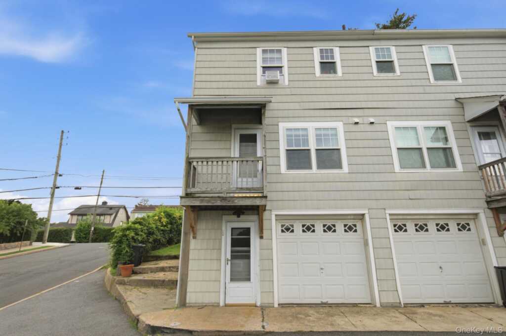 229 S Ridge Street, Rye, NY 10573 - Photo 20 of 23