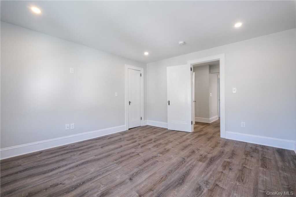 56 Maple Avenue, Unit #1F, Rye, NY 10580 - Photo 2 of 16