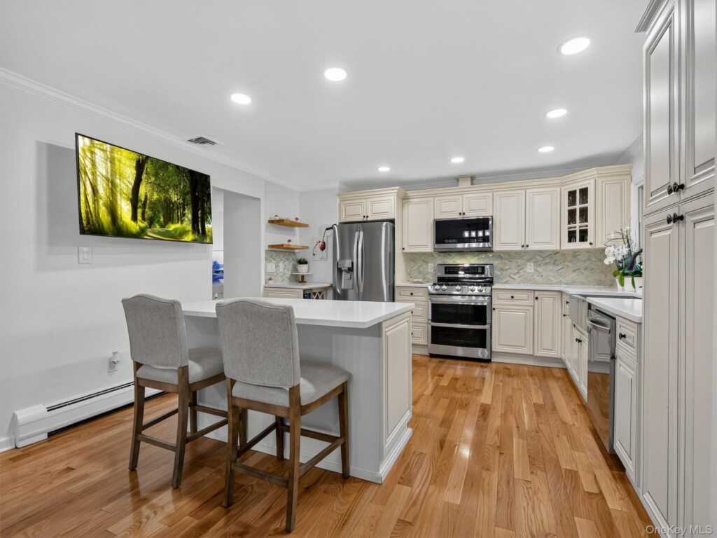 5 Evan Drive, New City, NY 10956 - Photo 15 of 50