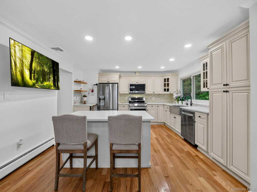 5 Evan Drive, New City, NY 10956 - Photo 16 of 50