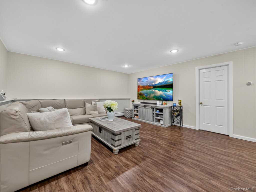 5 Evan Drive, New City, NY 10956 - Photo 34 of 50