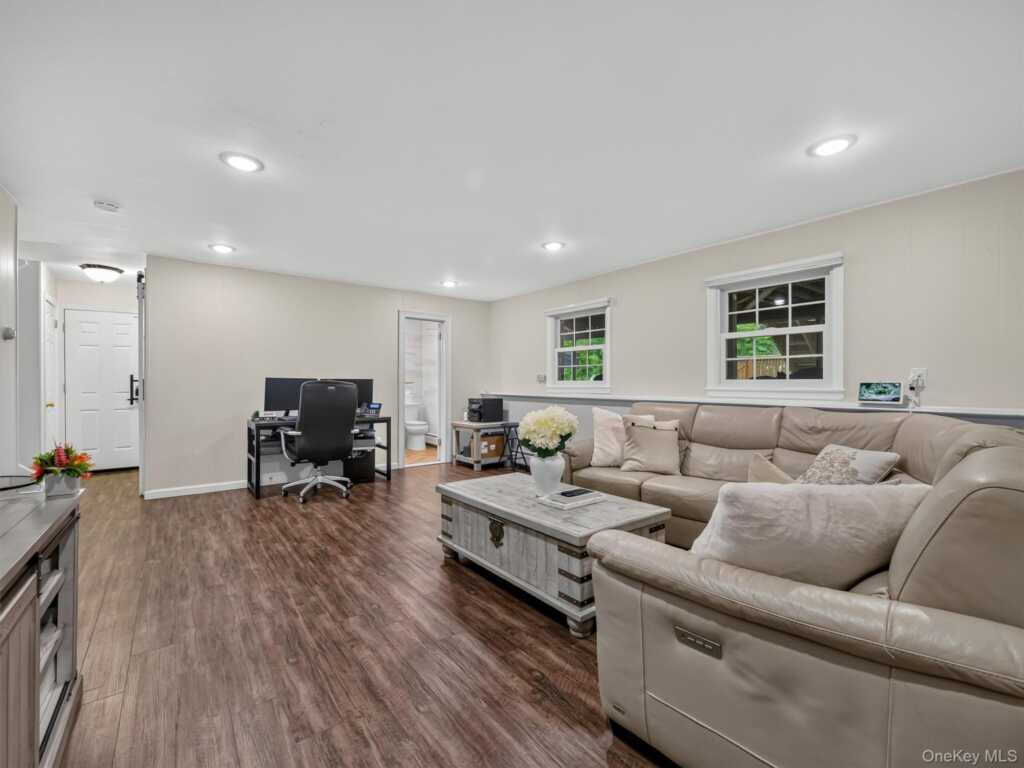 5 Evan Drive, New City, NY 10956 - Photo 35 of 50