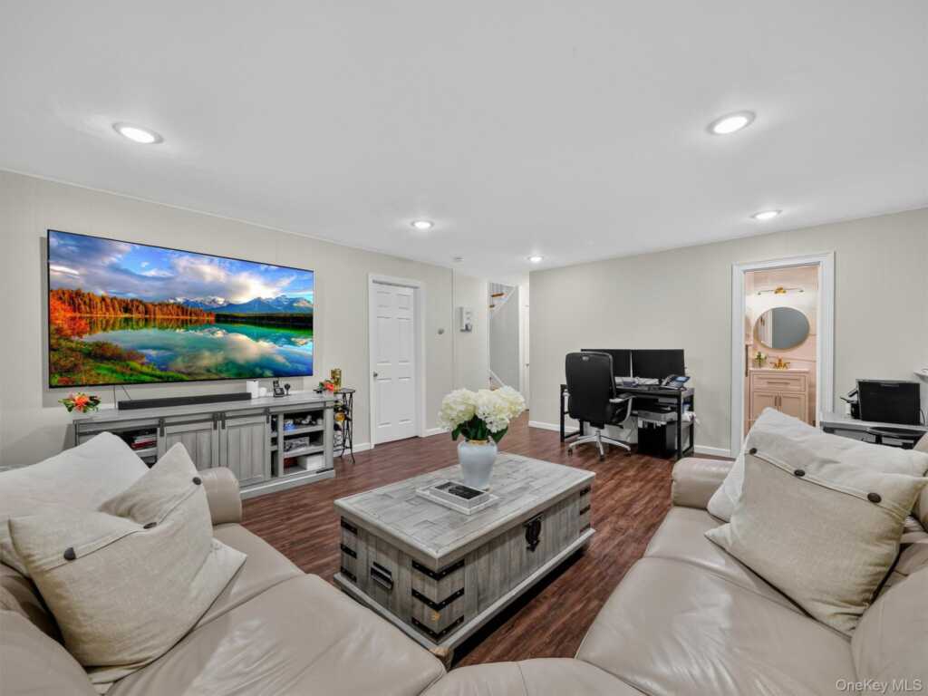 5 Evan Drive, New City, NY 10956 - Photo 36 of 50