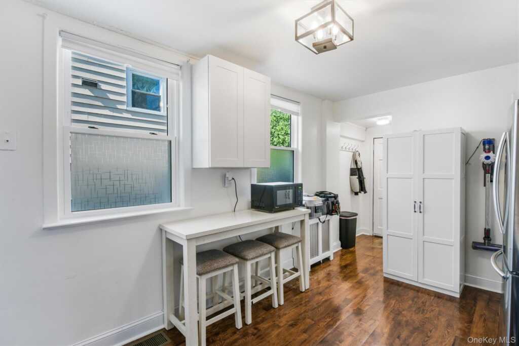 1 Bayview Avenue, New Rochelle, NY 10801 - Photo 16 of 50