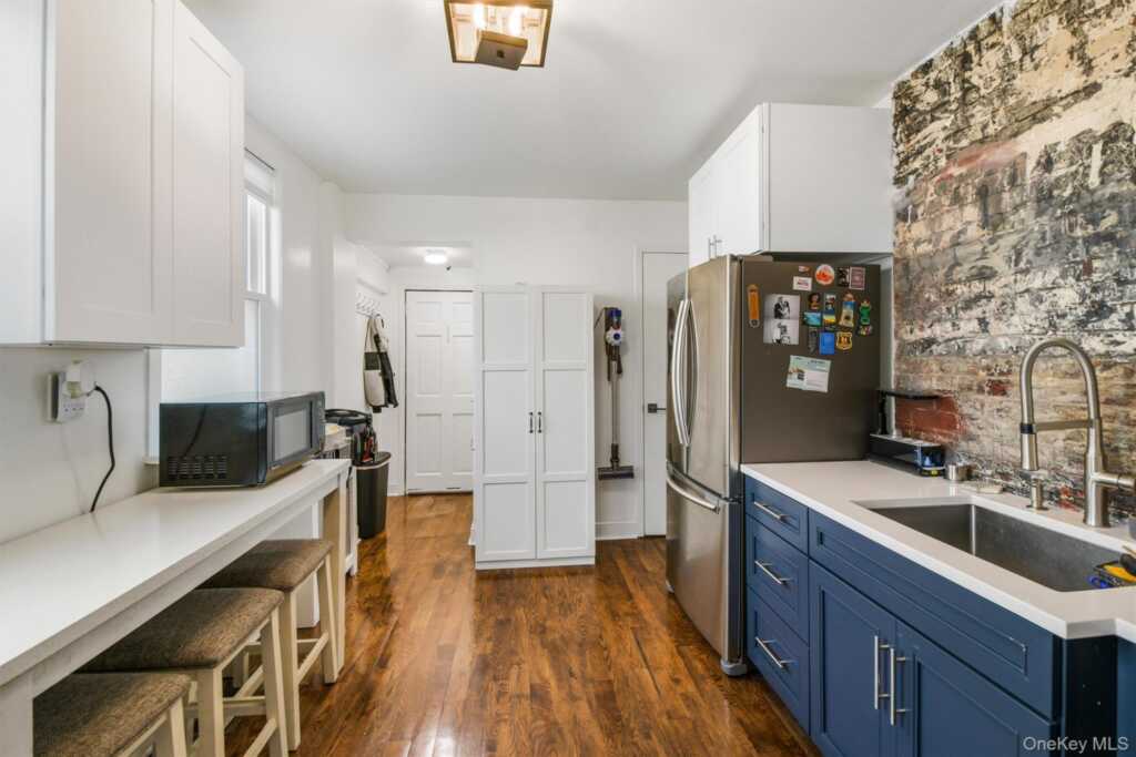 1 Bayview Avenue, New Rochelle, NY 10801 - Photo 17 of 50