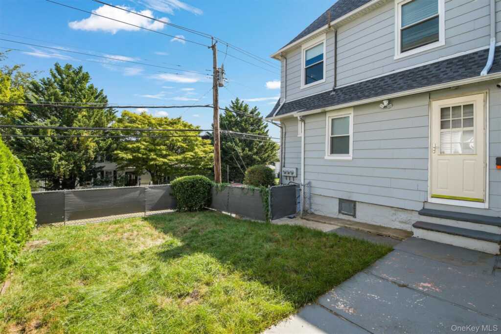 1 Bayview Avenue, New Rochelle, NY 10801 - Photo 49 of 50