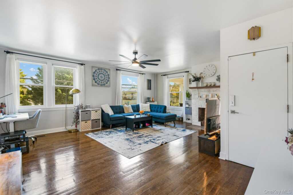 1 Bayview Avenue, New Rochelle, NY 10801 - Photo 6 of 50
