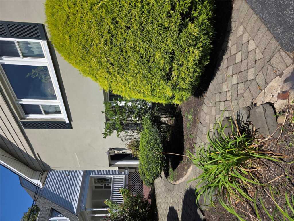 50 Elysian Avenue, Nyack, NY 10960 - Photo 2 of 11