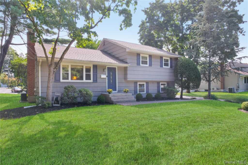 48 Eberling Drive, New City, NY 10956 - Photo 2 of 34