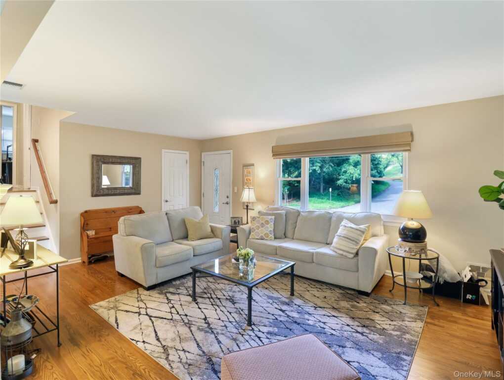48 Eberling Drive, New City, NY 10956 - Photo 8 of 34