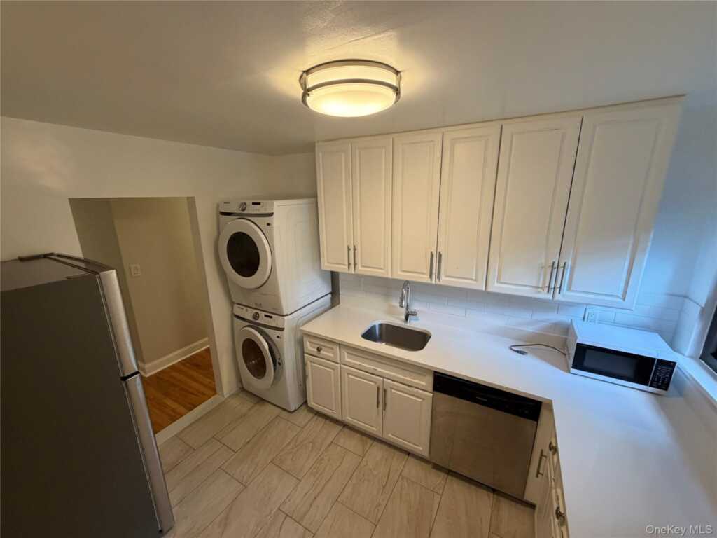 125 Central Avenue, Unit #C9, Rye, NY 10580 - Photo 6 of 23
