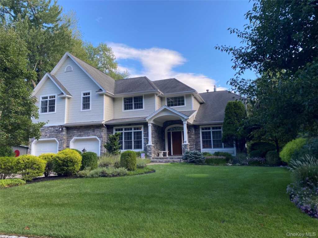 182 Elizabeth Street, Pearl River, NY 10965 - Photo 36 of 38