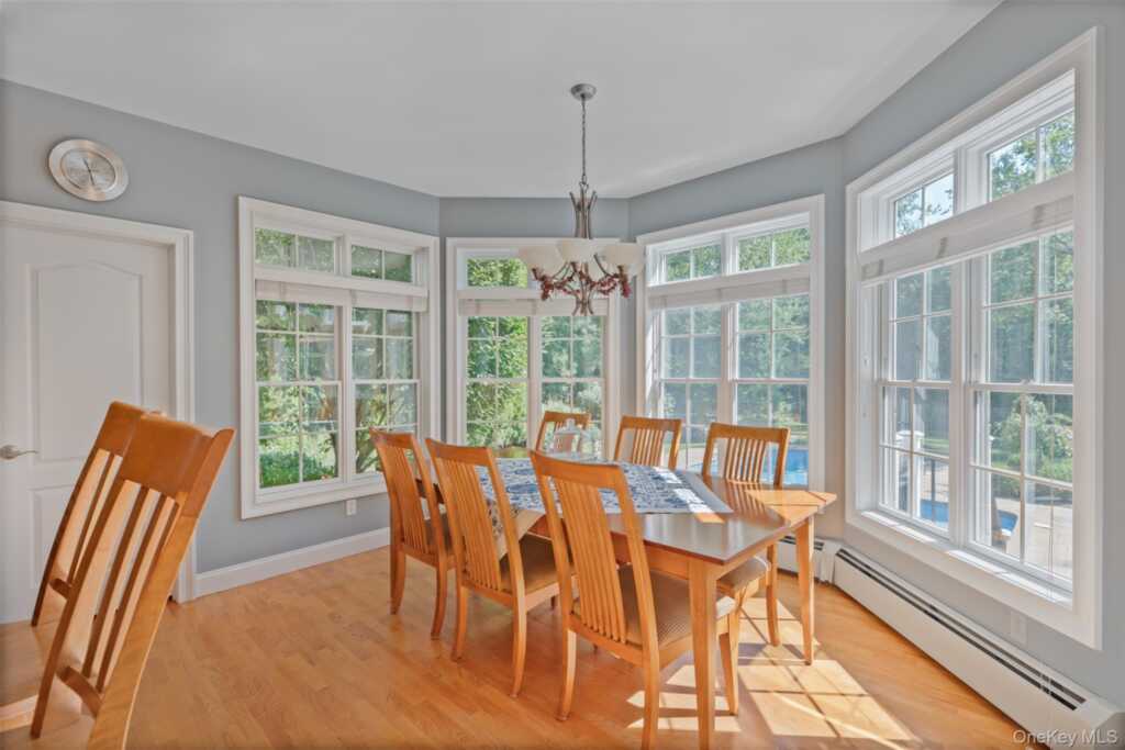182 Elizabeth Street, Pearl River, NY 10965 - Photo 9 of 38