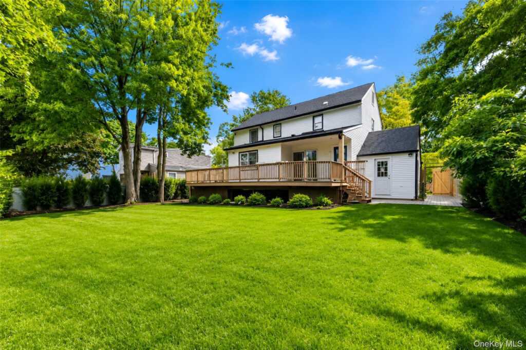 35 Grandview Avenue, Nanuet, NY 10954 - Photo 2 of 38